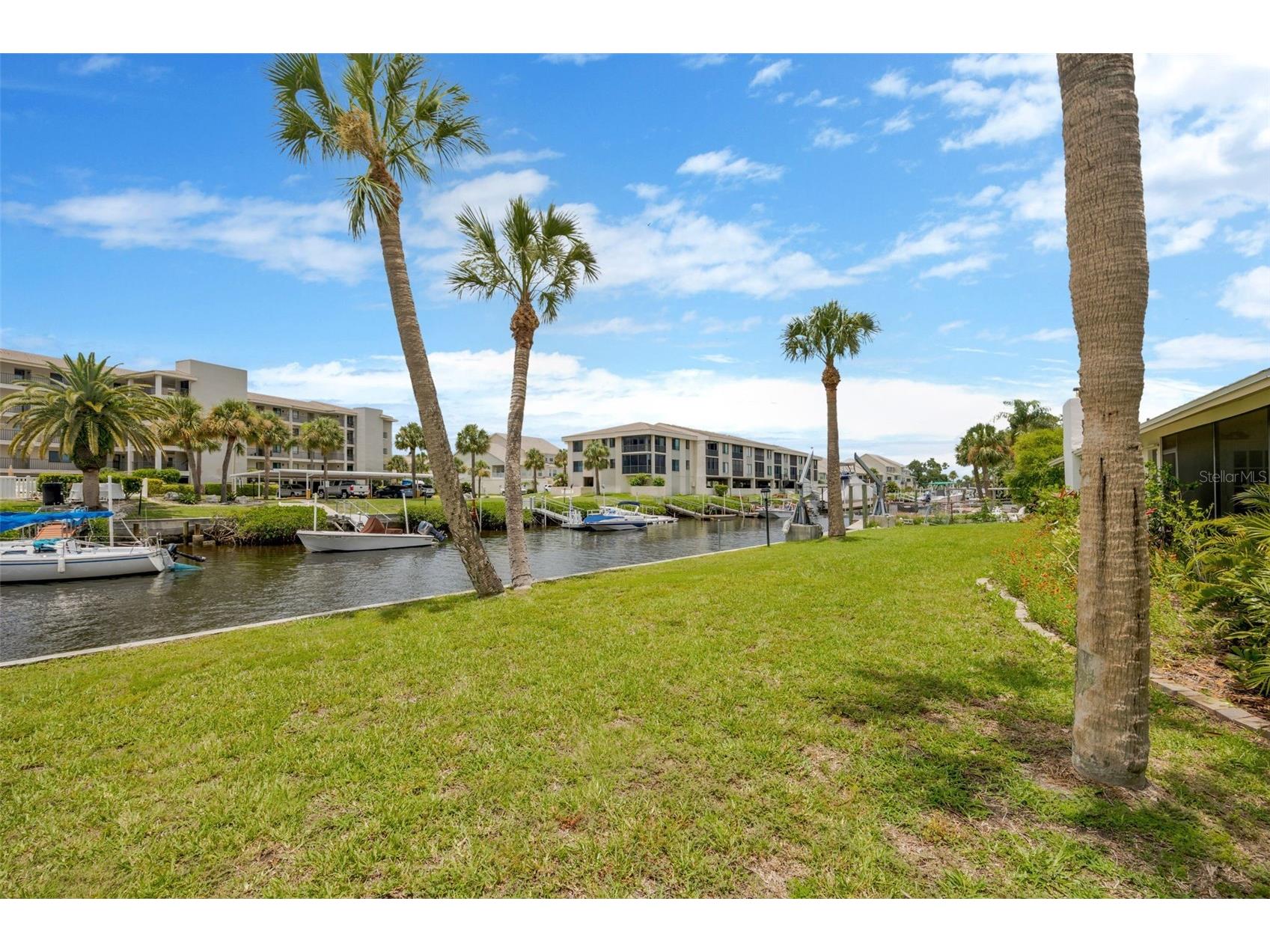 8143 Channel Drive Port Richey FL 34668 W7885366 image69