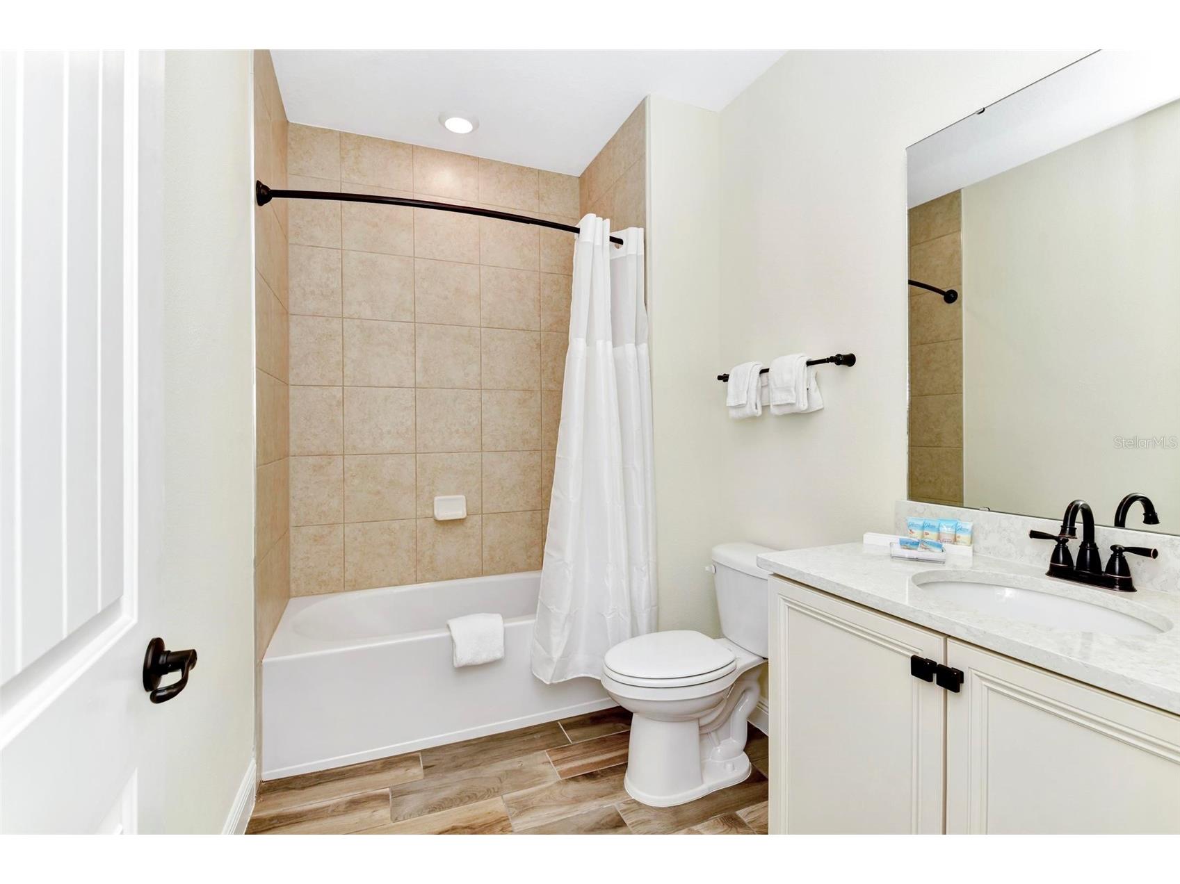 8143 Coconut Place Kissimmee FL 34747 O6352034 image30