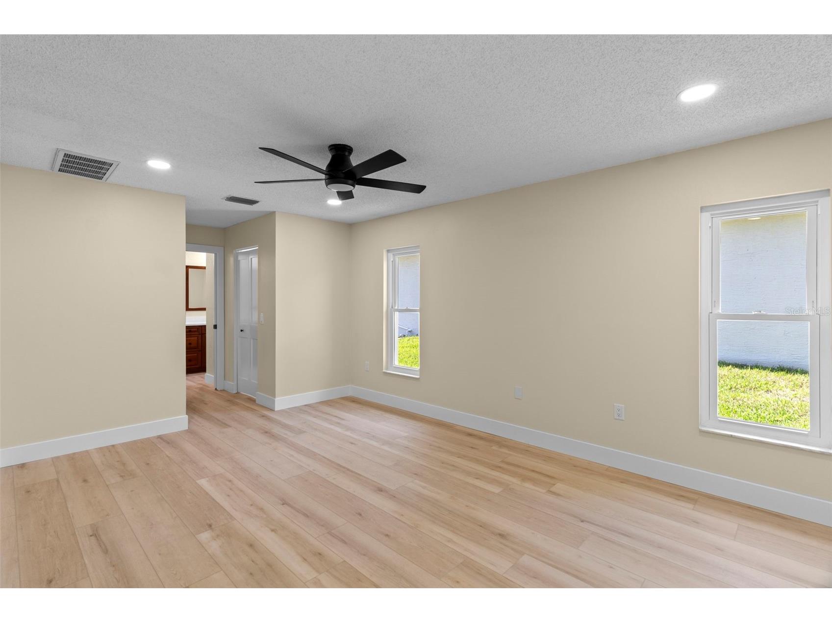 8143 Laurel Green Drive Spring Hill FL 34606 W7884321 image29