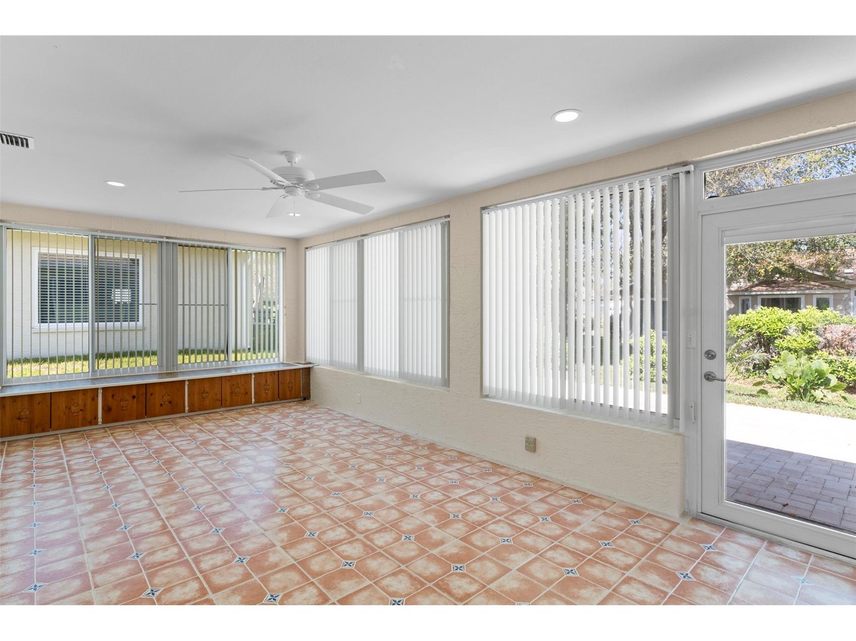 8143 Laurel Green Drive Spring Hill FL 34606 W7884321 image35