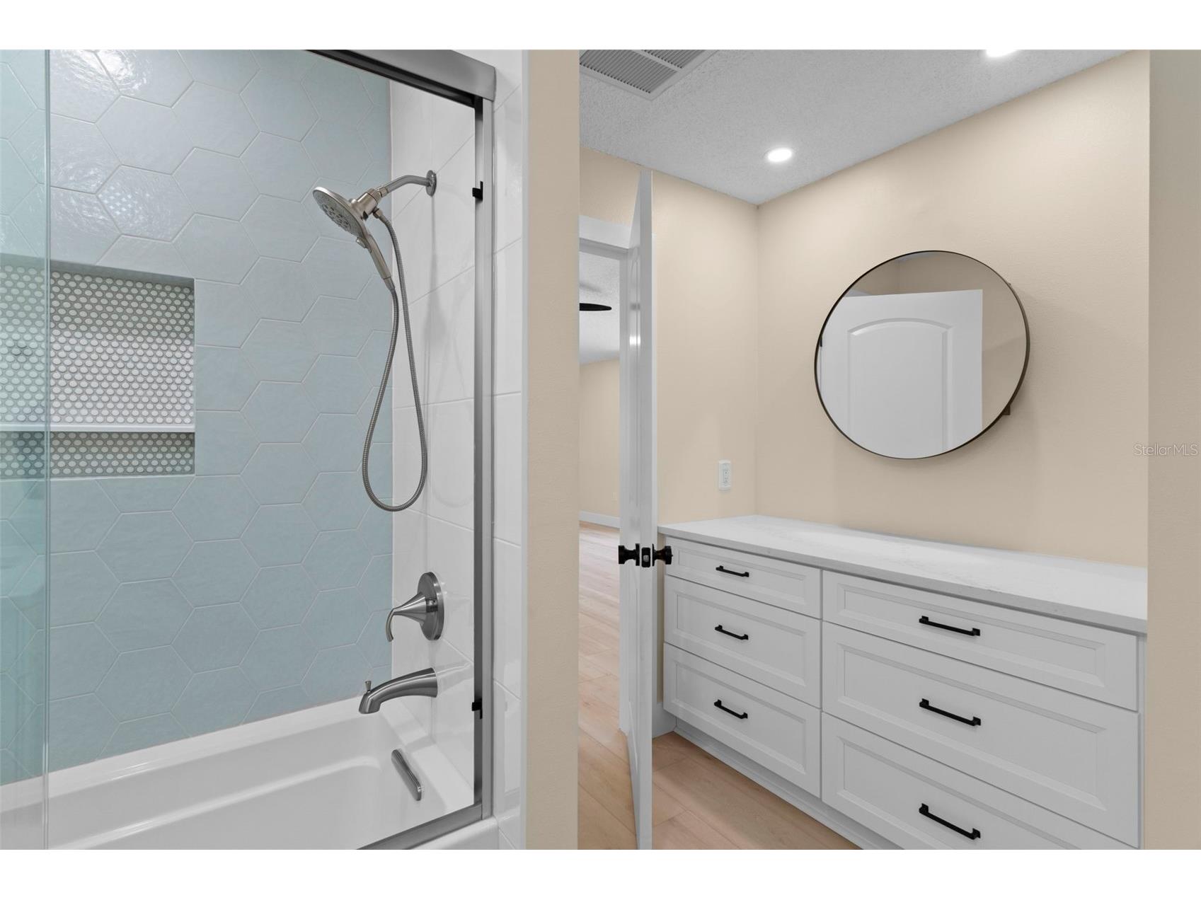 8143 Laurel Green Drive Spring Hill FL 34606 W7884321 image40