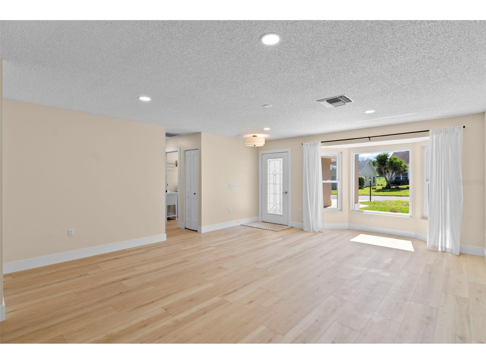 8143 Laurel Green Drive Spring Hill FL 34606 W7884321 image9