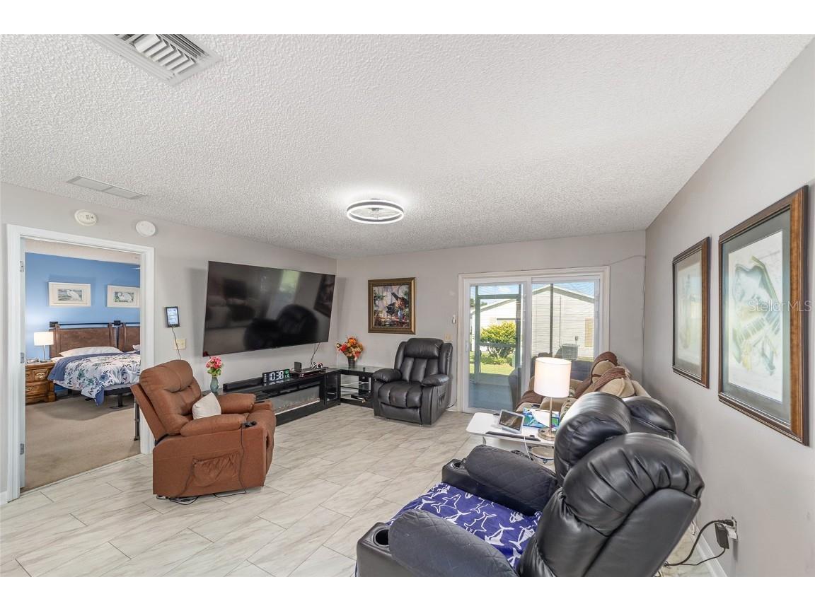 8143 SE 175th Columbia Place The Villages FL 32162 OM713357 image5