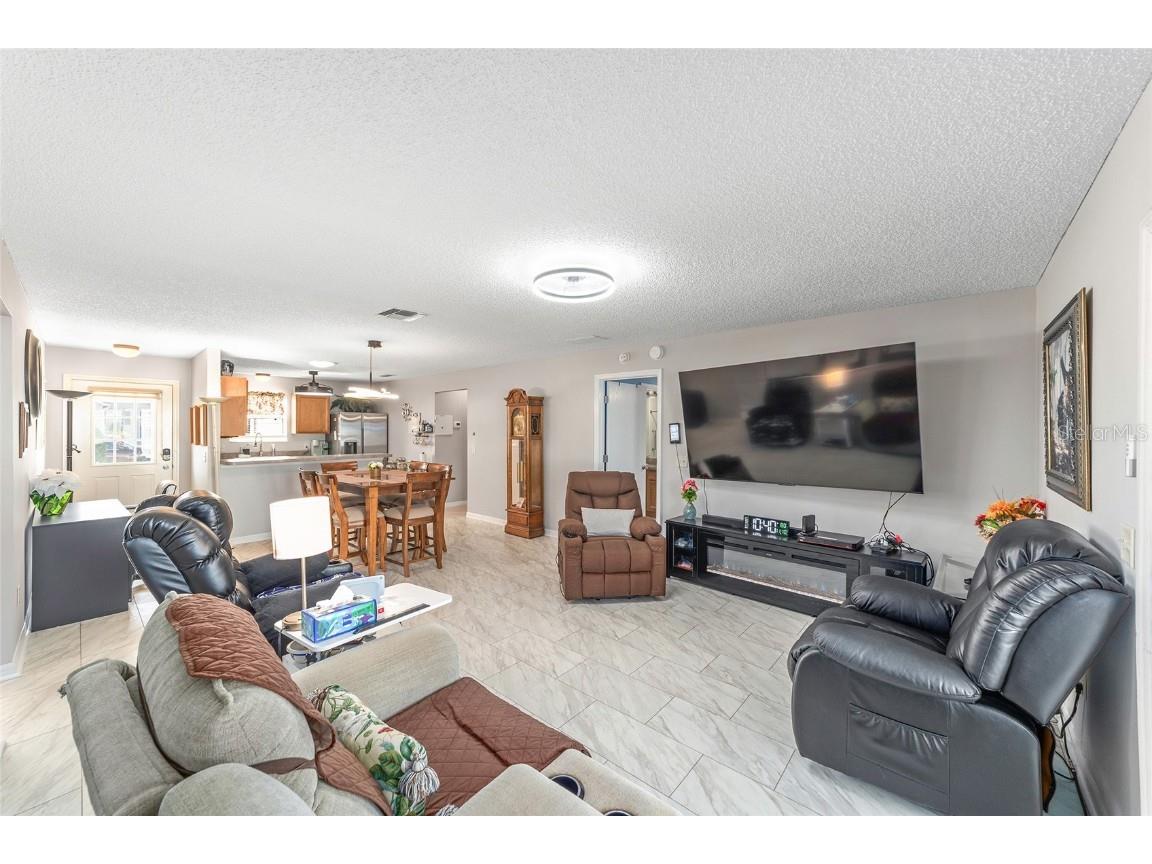 8143 SE 175th Columbia Place The Villages FL 32162 OM713357 image8