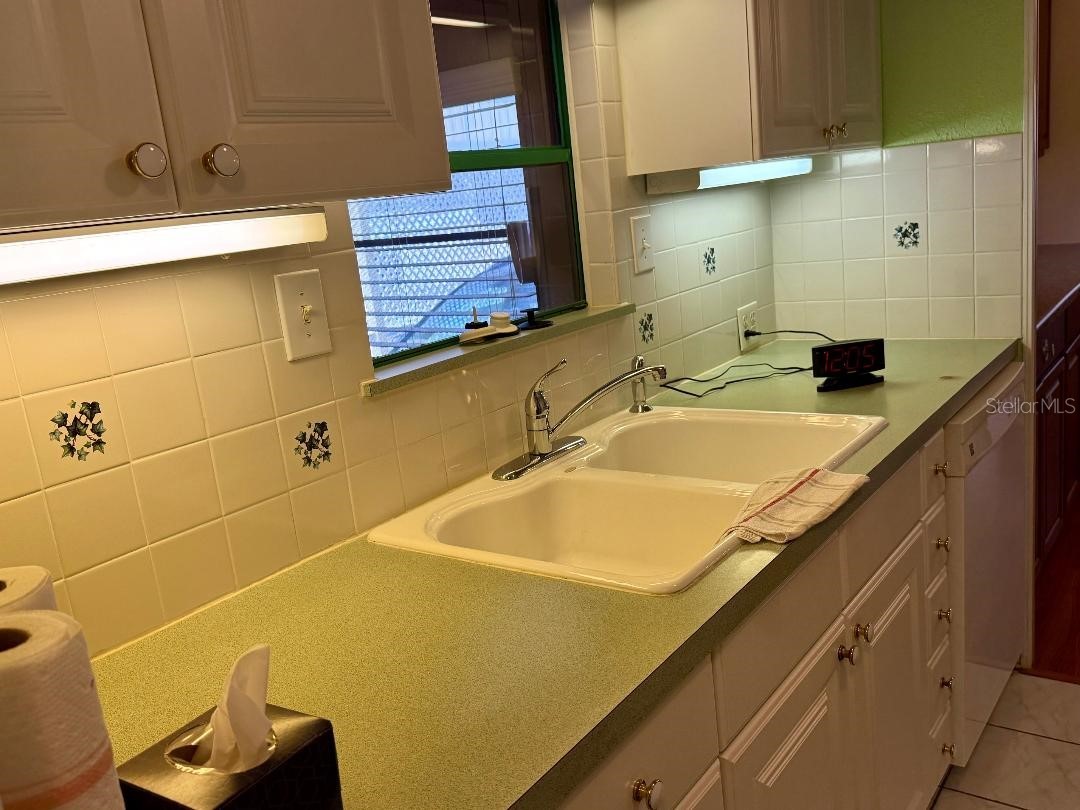 8144 Ridge Dale Avenue Brooksville FL 34613 W7886839 image6