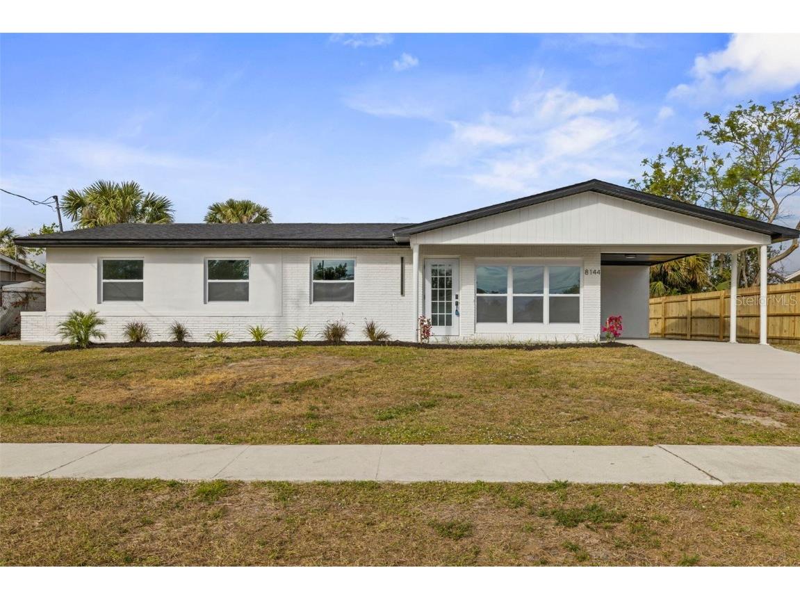 8144 Trionfo Avenue North Port FL 34287 O6267348 image1