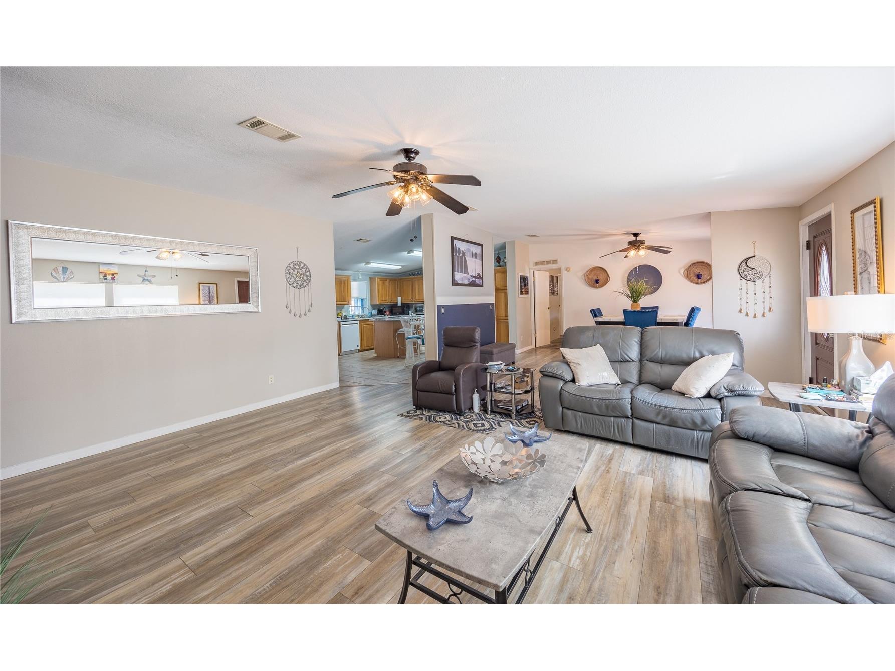 8144 Weatherford Avenue Brooksville FL 34613 TB8483272 image20