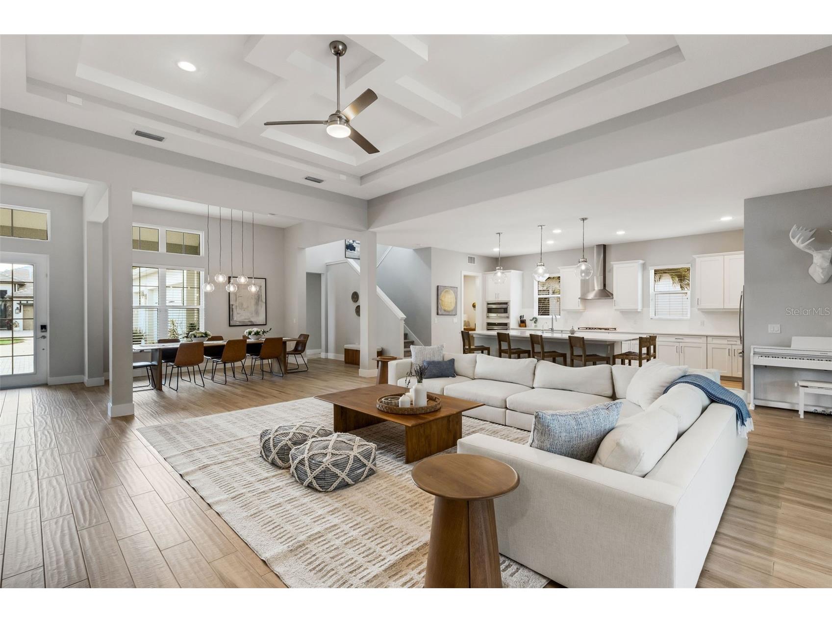 8145 Grande Shores Drive Sarasota FL 34240 A4688226 image11