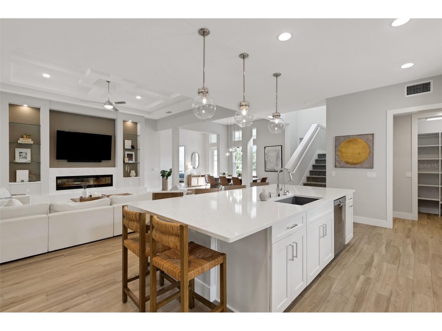 8145 Grande Shores Drive Sarasota FL 34240 A4688226 image17