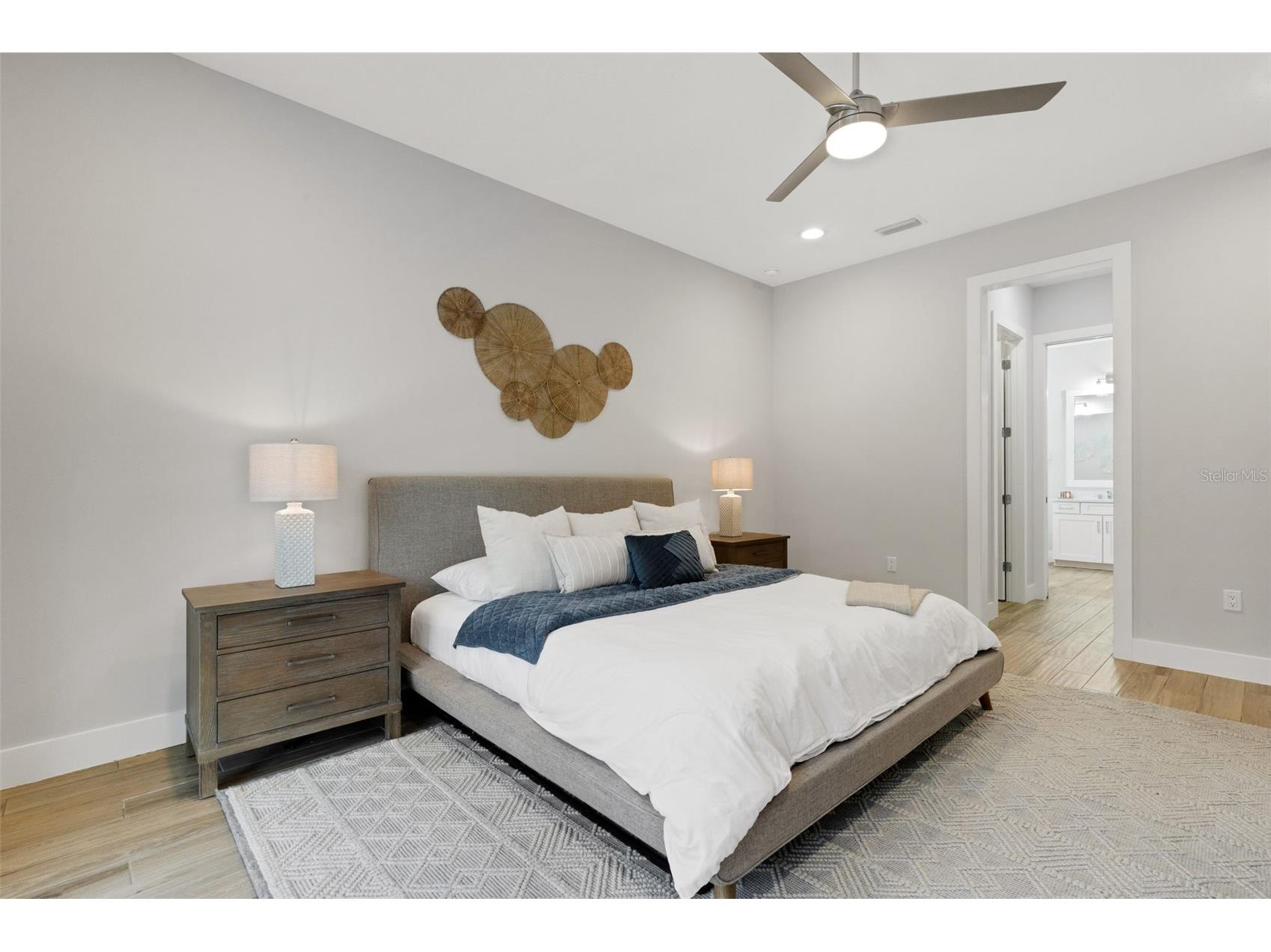 8145 Grande Shores Drive Sarasota FL 34240 A4688226 image24