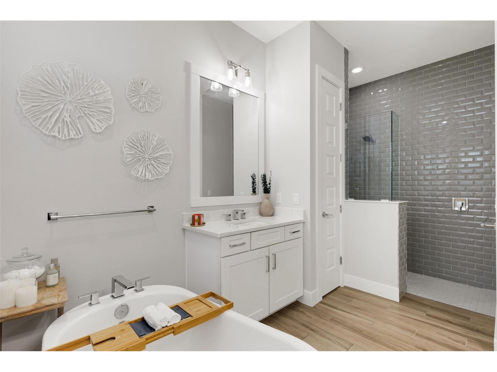 8145 Grande Shores Drive Sarasota FL 34240 A4688226 image27