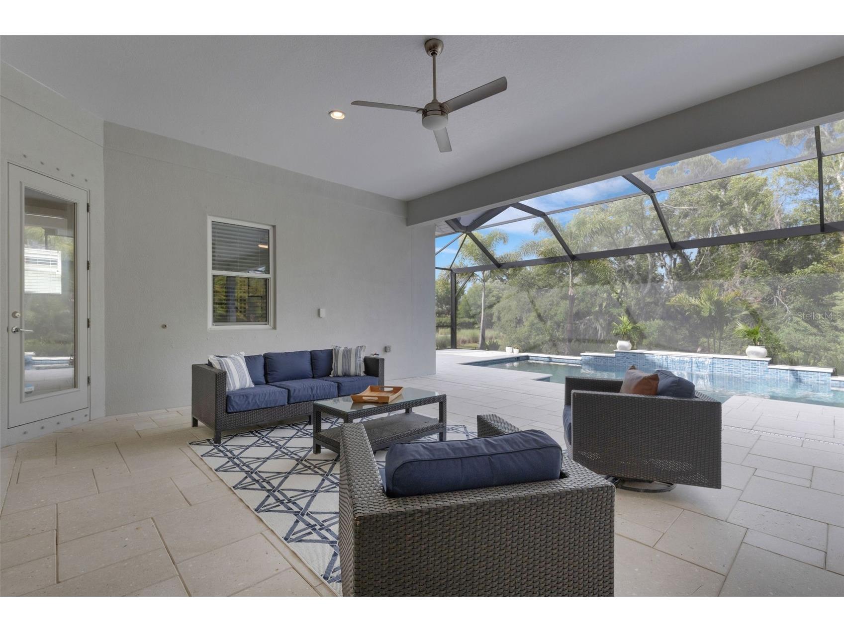 8145 Grande Shores Drive Sarasota FL 34240 A4688226 image38