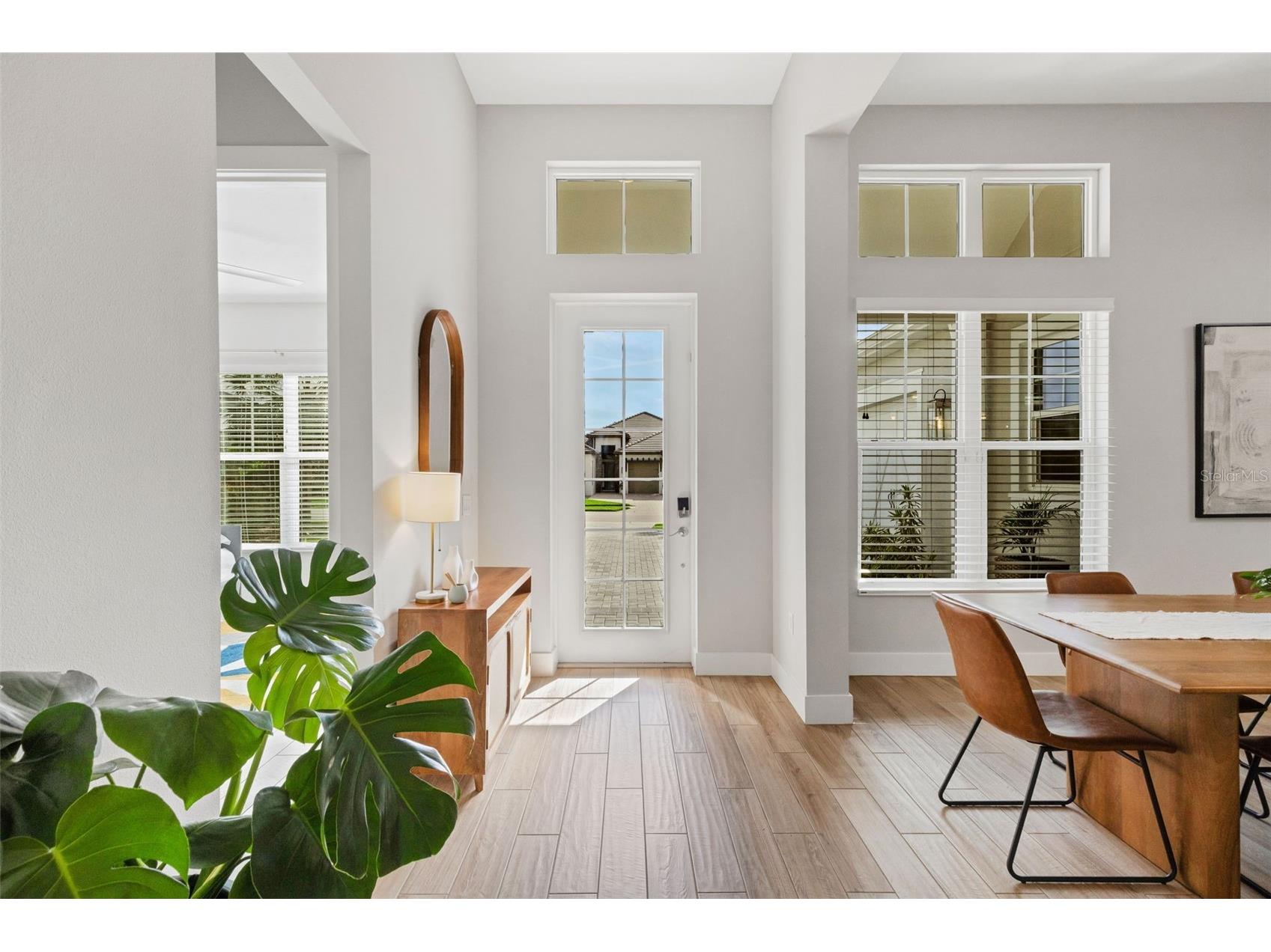 8145 Grande Shores Drive Sarasota FL 34240 A4688226 image4