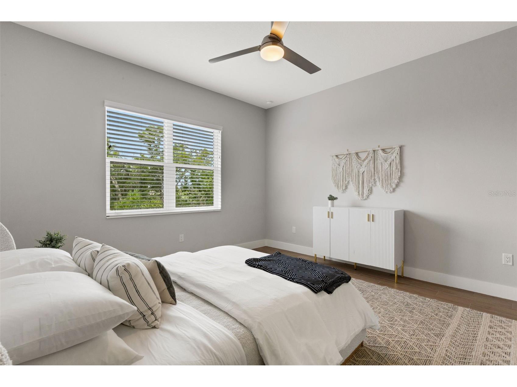 8145 Grande Shores Drive Sarasota FL 34240 A4688226 image57