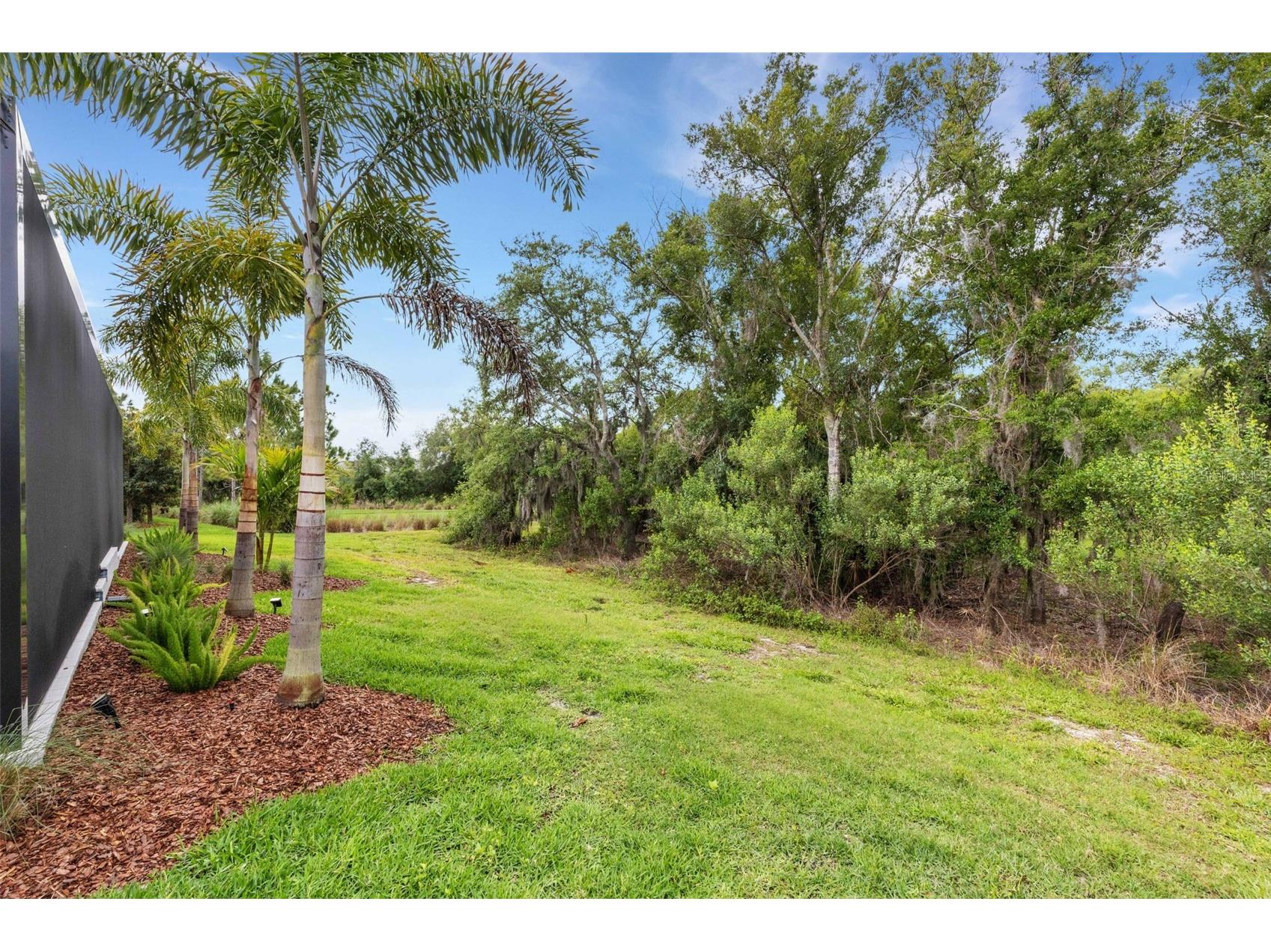 8145 Grande Shores Drive Sarasota FL 34240 A4688226 image59