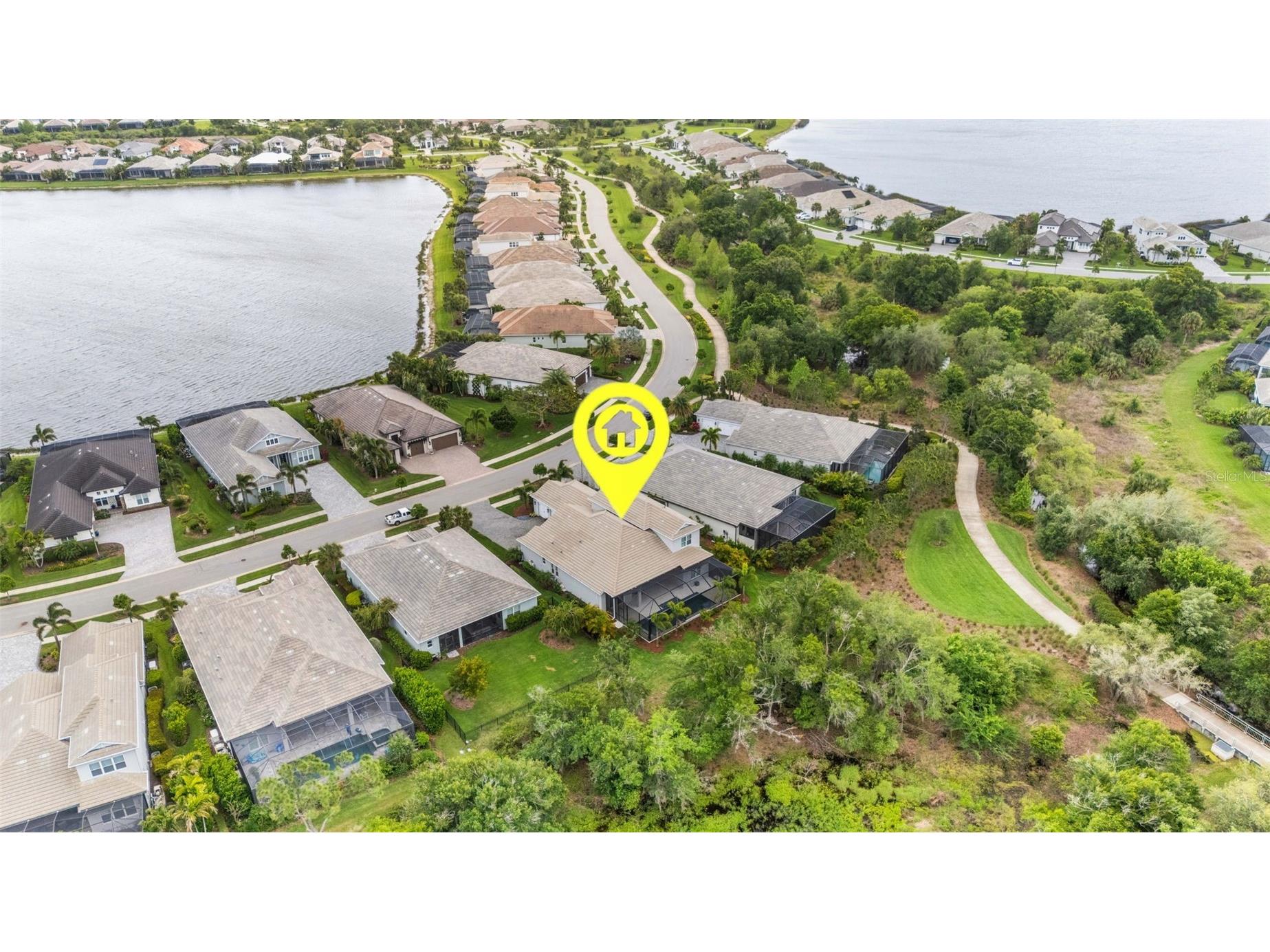 8145 Grande Shores Drive Sarasota FL 34240 A4688226 image70
