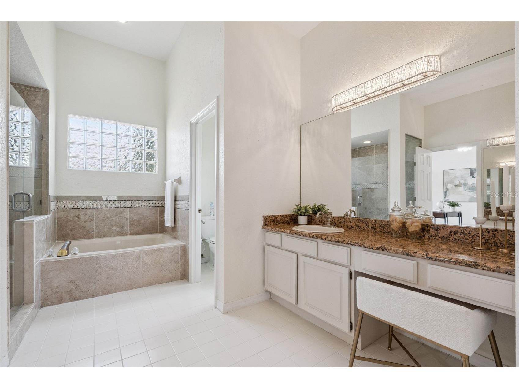 8146 Canyon Lake Circle Orlando FL 32835 O6407952 image14