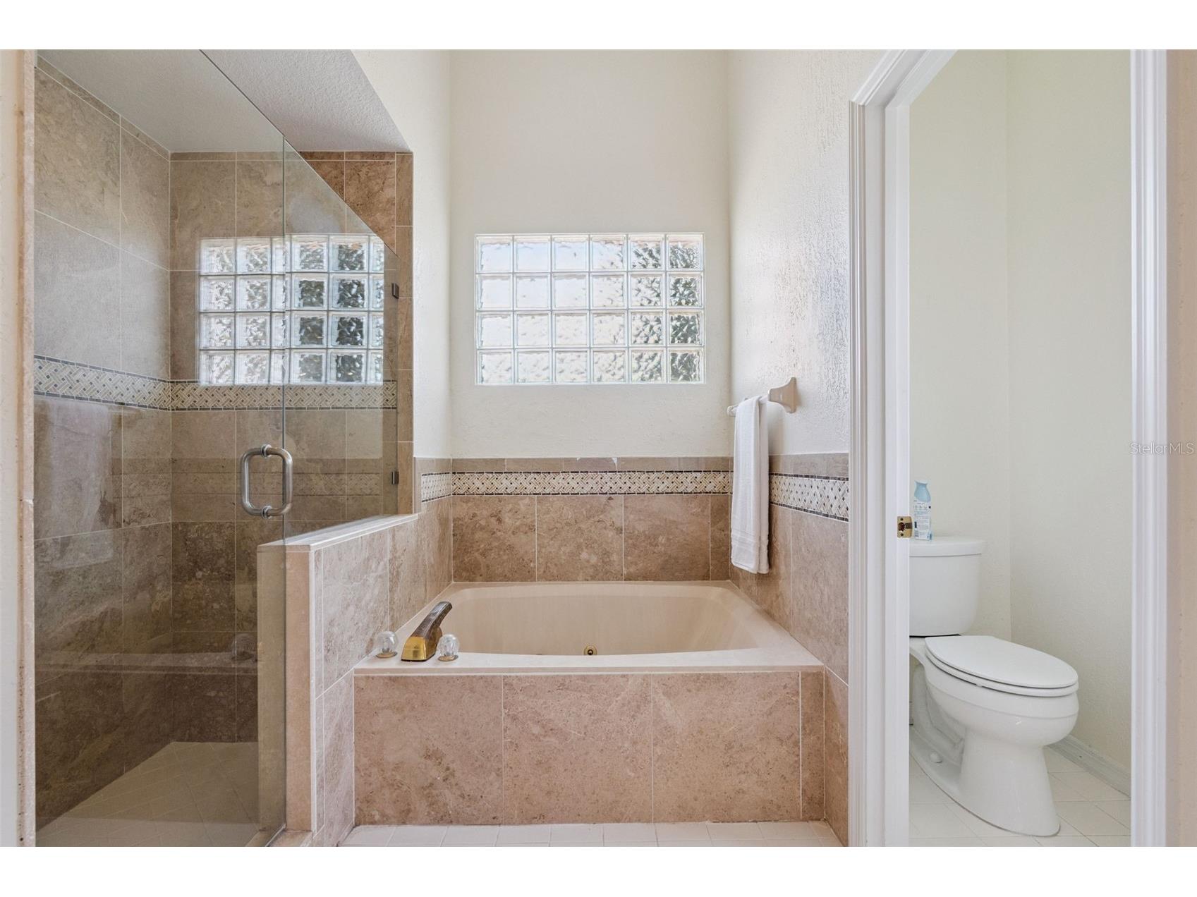 8146 Canyon Lake Circle Orlando FL 32835 O6407952 image17