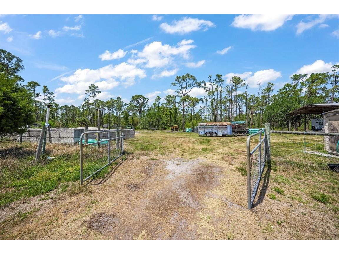 8146 Tropicaire Boulevard North Port FL 34291 A4657188 image18