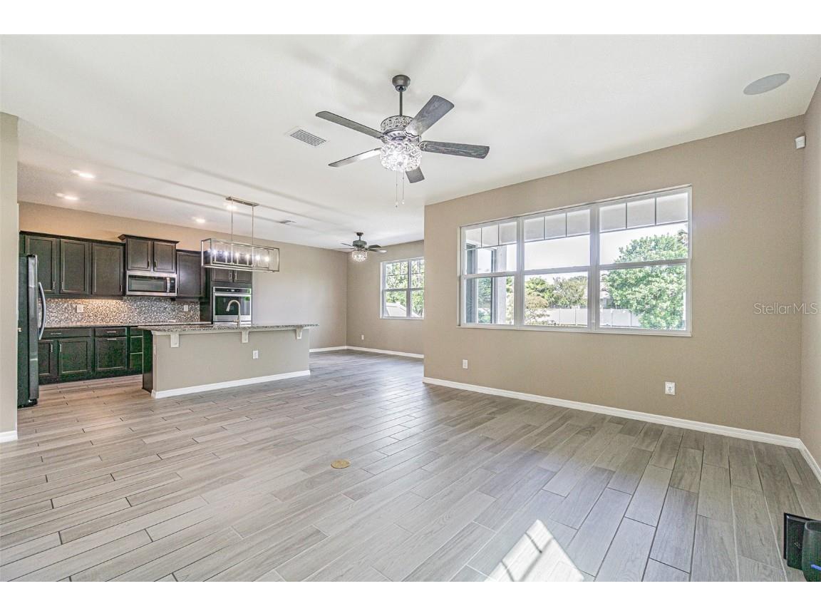 8147 Artisan Cir Seminole FL 33777 TB8434749 image14