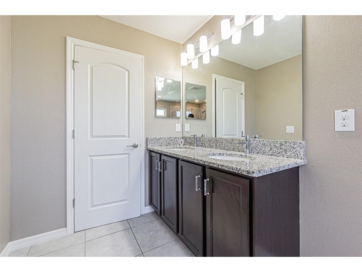 8147 Artisan Cir Seminole FL 33777 TB8434749 image32
