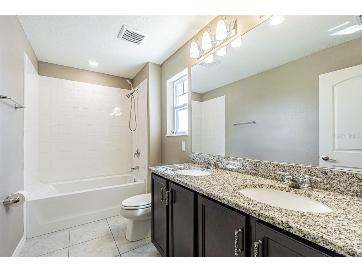 8147 Artisan Cir Seminole FL 33777 TB8434749 image33