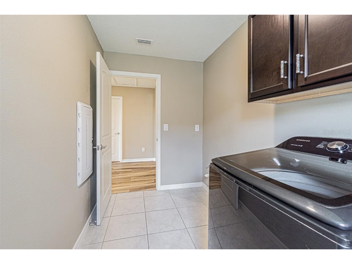 8147 Artisan Cir Seminole FL 33777 TB8434749 image39