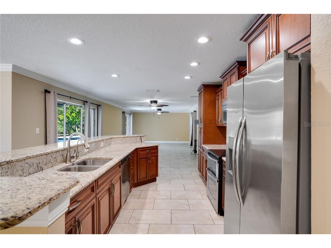 8147 Larchwood Road Seminole FL 33777 TB8439983 image11