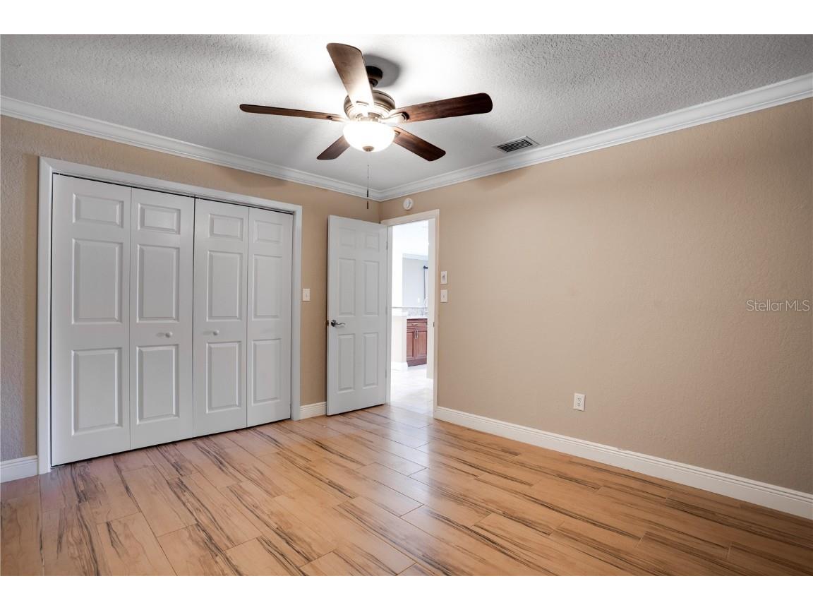 8147 Larchwood Road Seminole FL 33777 TB8439983 image27