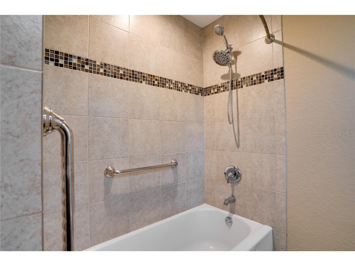 8147 Larchwood Road Seminole FL 33777 TB8439983 image32