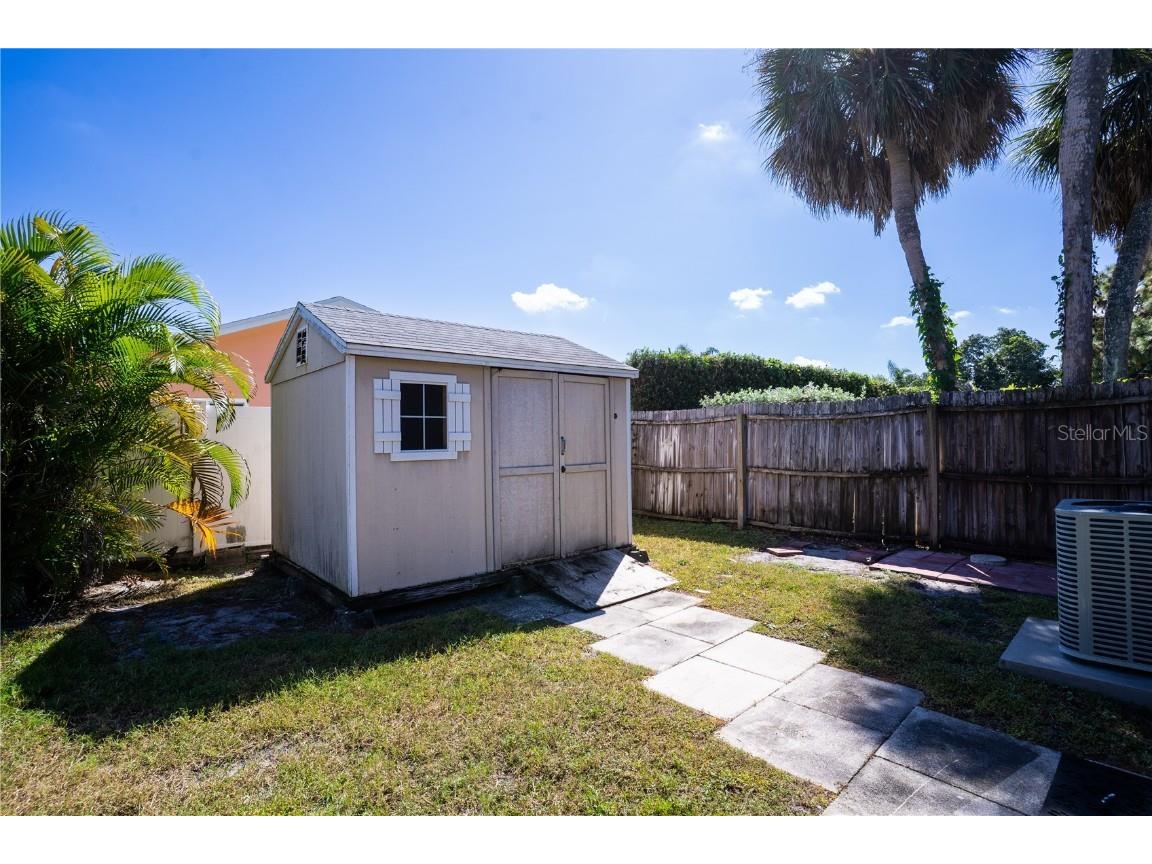 8147 Larchwood Road Seminole FL 33777 TB8439983 image43