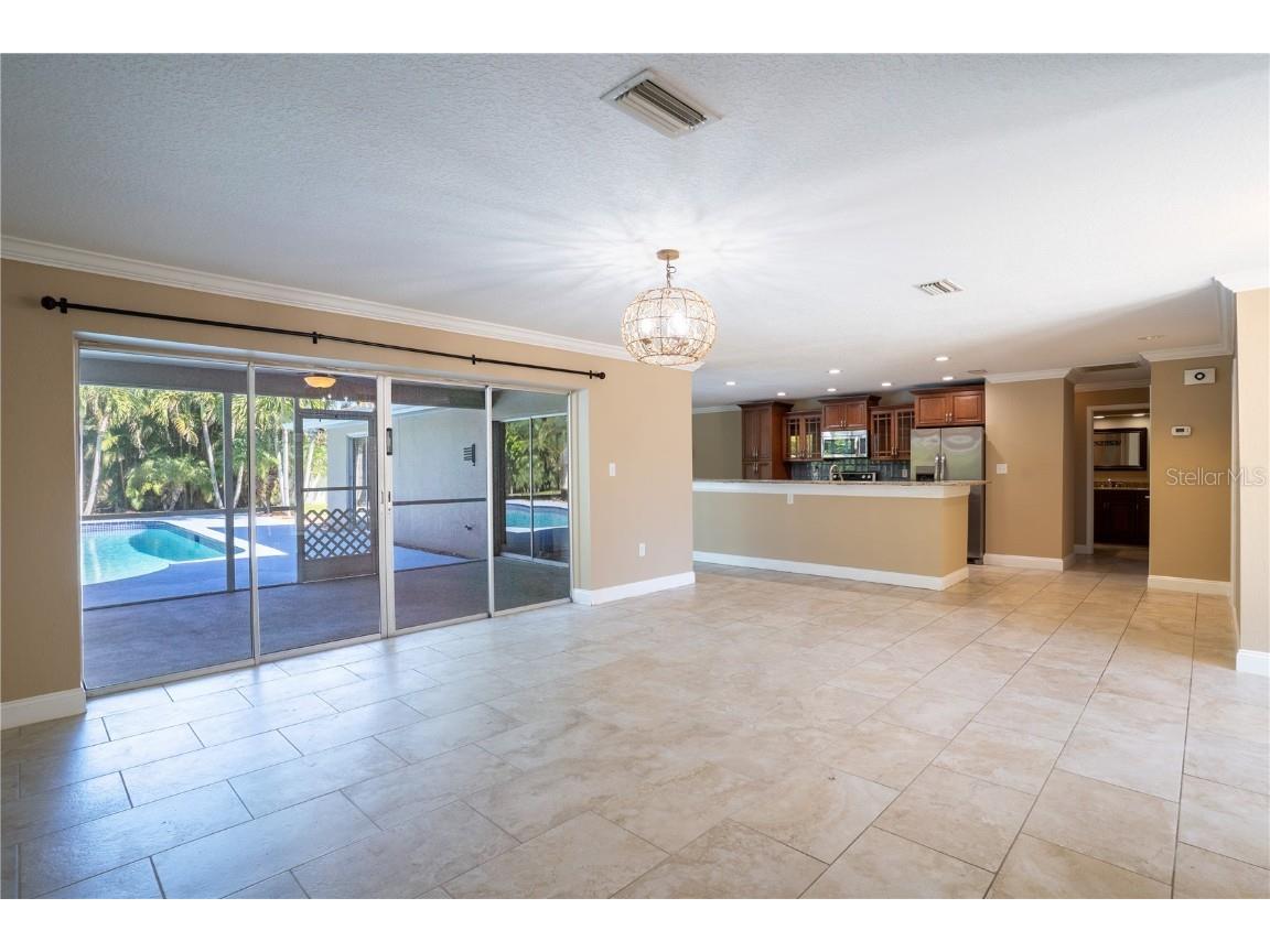 8147 Larchwood Road Seminole FL 33777 TB8439983 image6