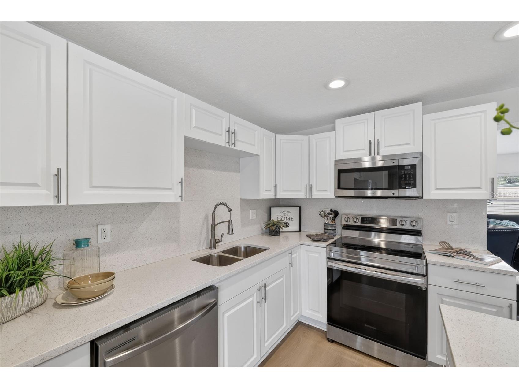 8149 Portulaca Avenue Seminole FL 33777 TB8508414 image15