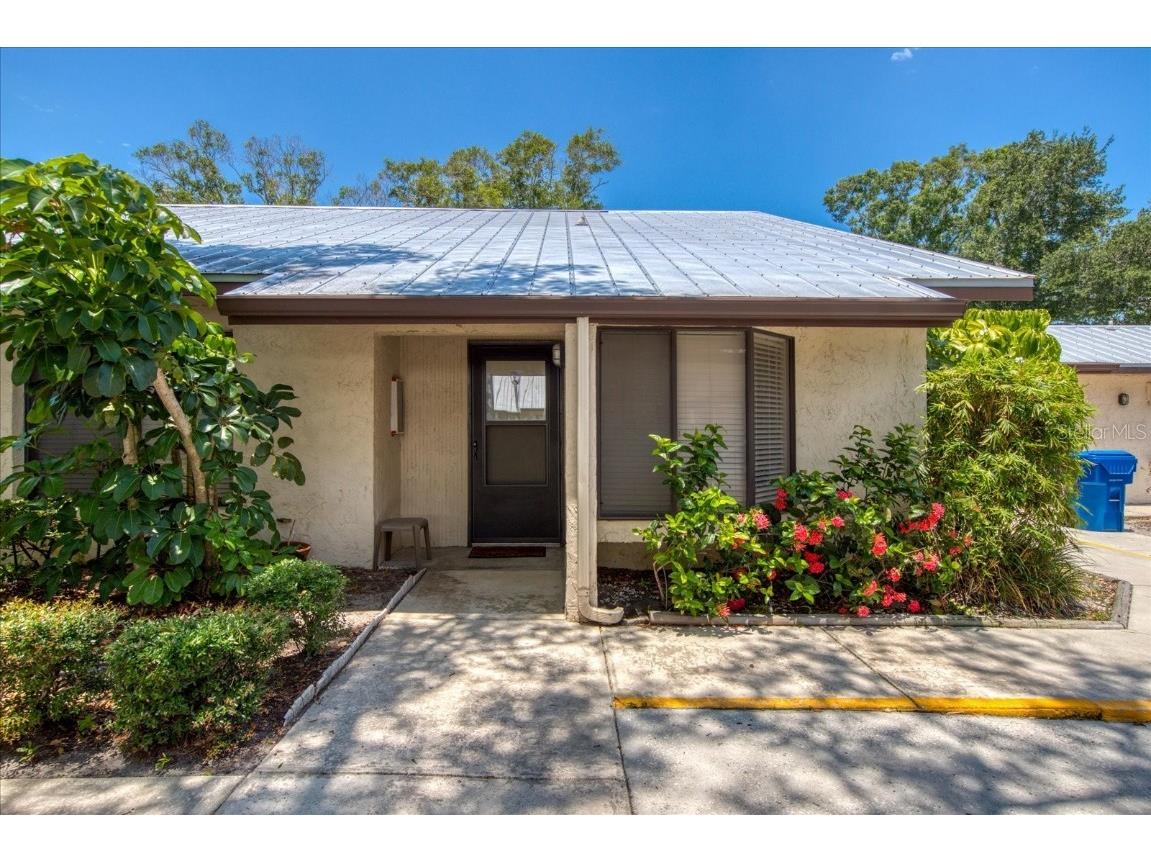 815 3rd Avenue SW #8 Largo FL 33770 U8204427 image1