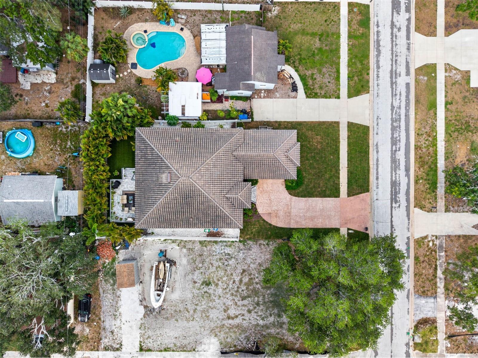 815 59th Avenue NE Saint Petersburg FL 33703 TB8525044 image38