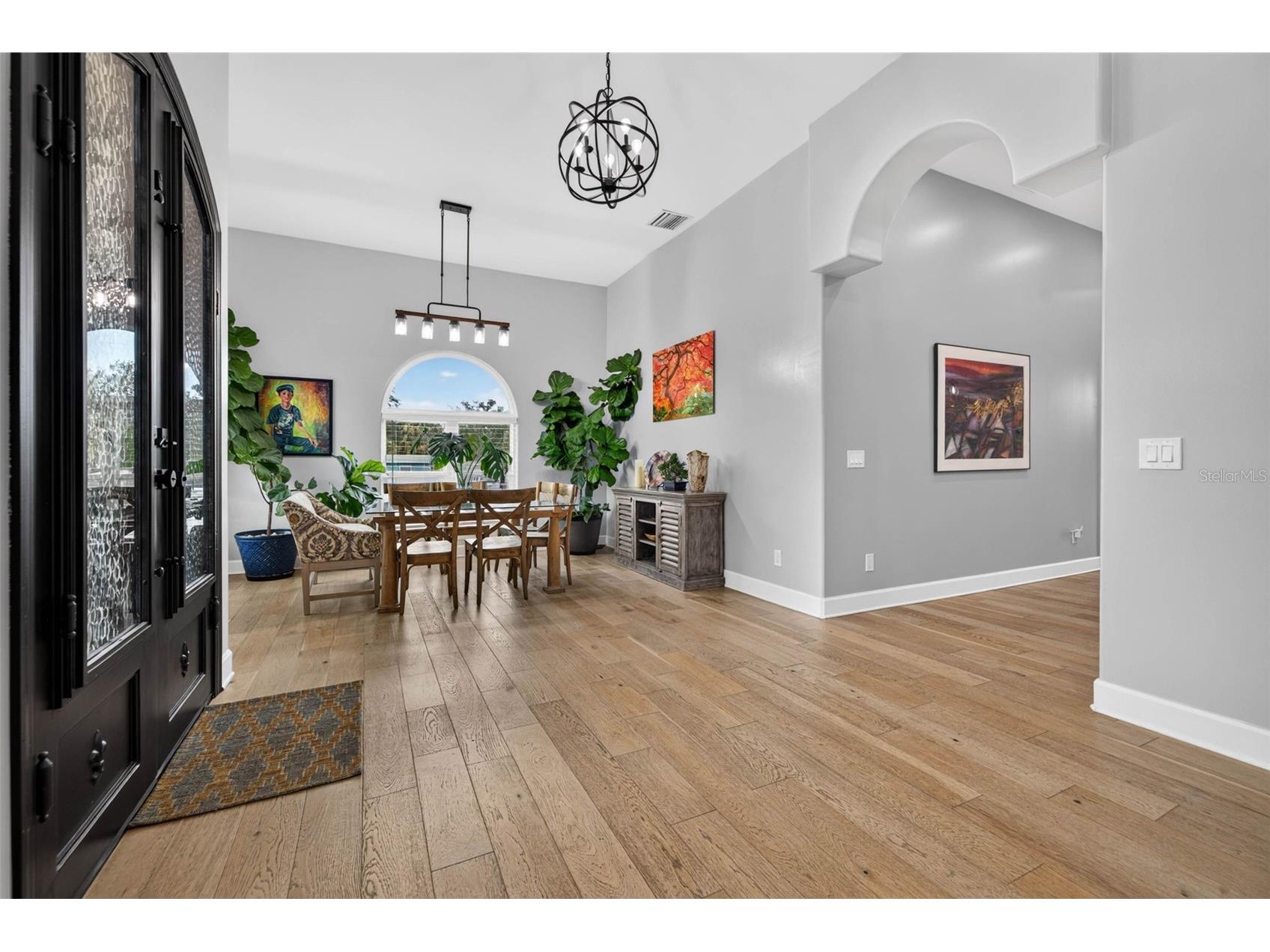 815 59th Avenue NE Saint Petersburg FL 33703 TB8525044 image4