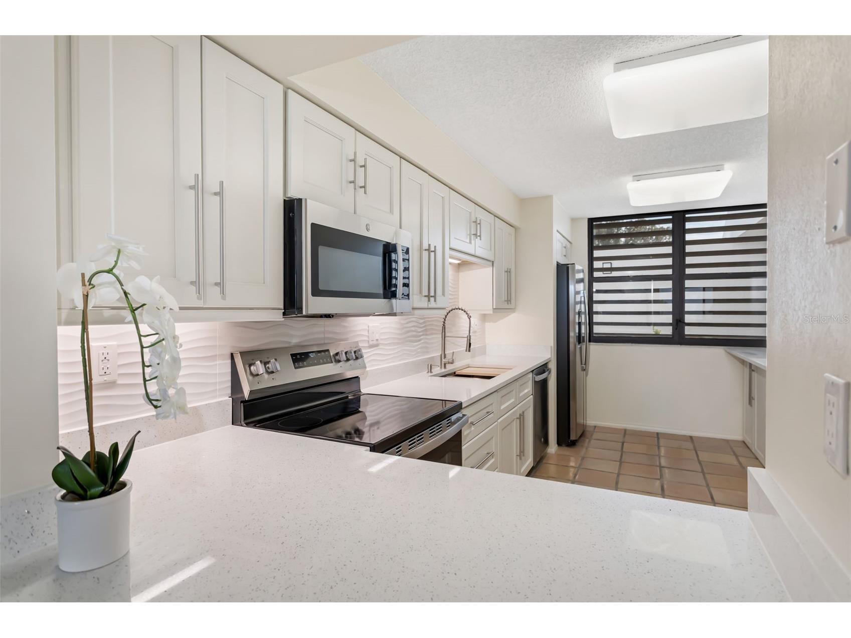 815 Bayport Way #815 Longboat Key FL 34228 - SARASOTA BAY A4689278 image14