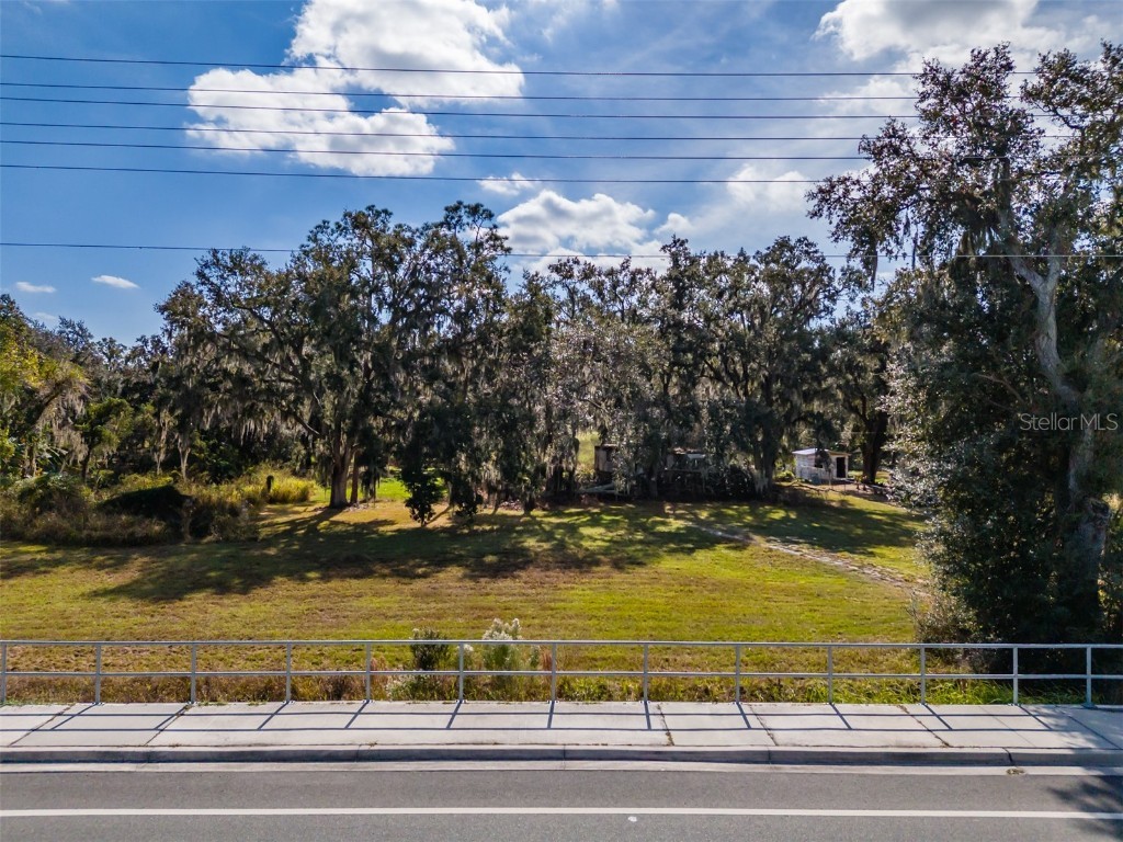 815 E Sam Allen Road Plant City FL 33563 TB8455095 image1