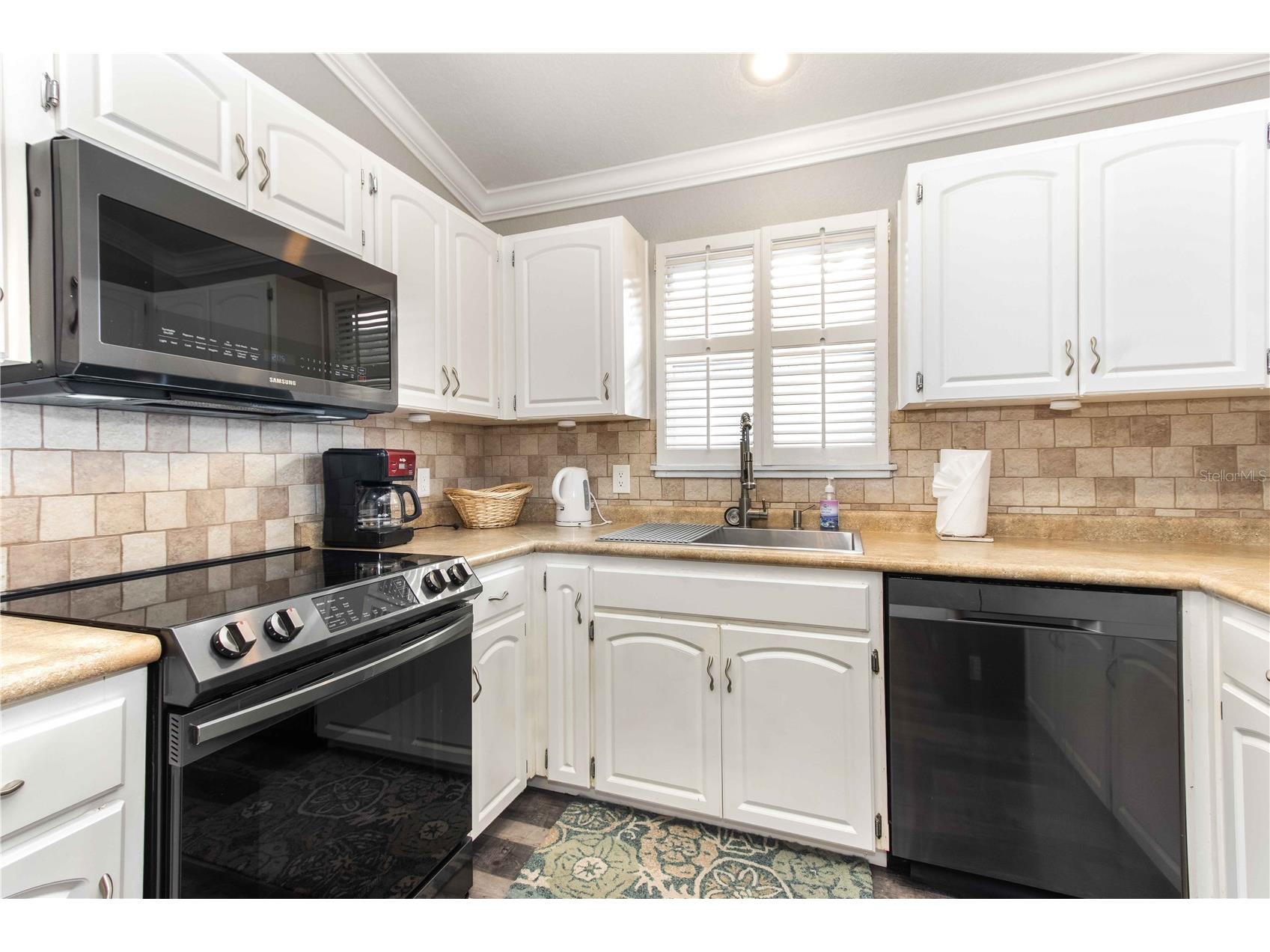 815 Florida Avenue Palm Harbor FL 34683 TB8491354 image20