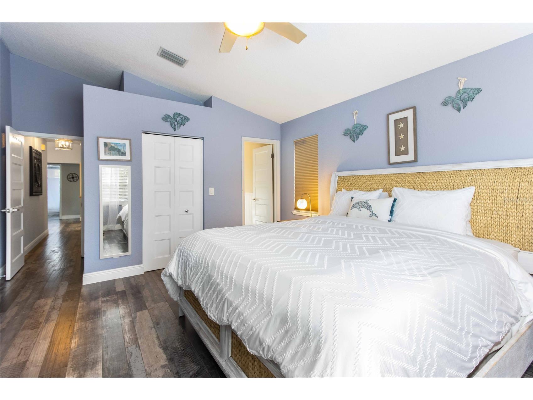 815 Florida Avenue Palm Harbor FL 34683 TB8491354 image32