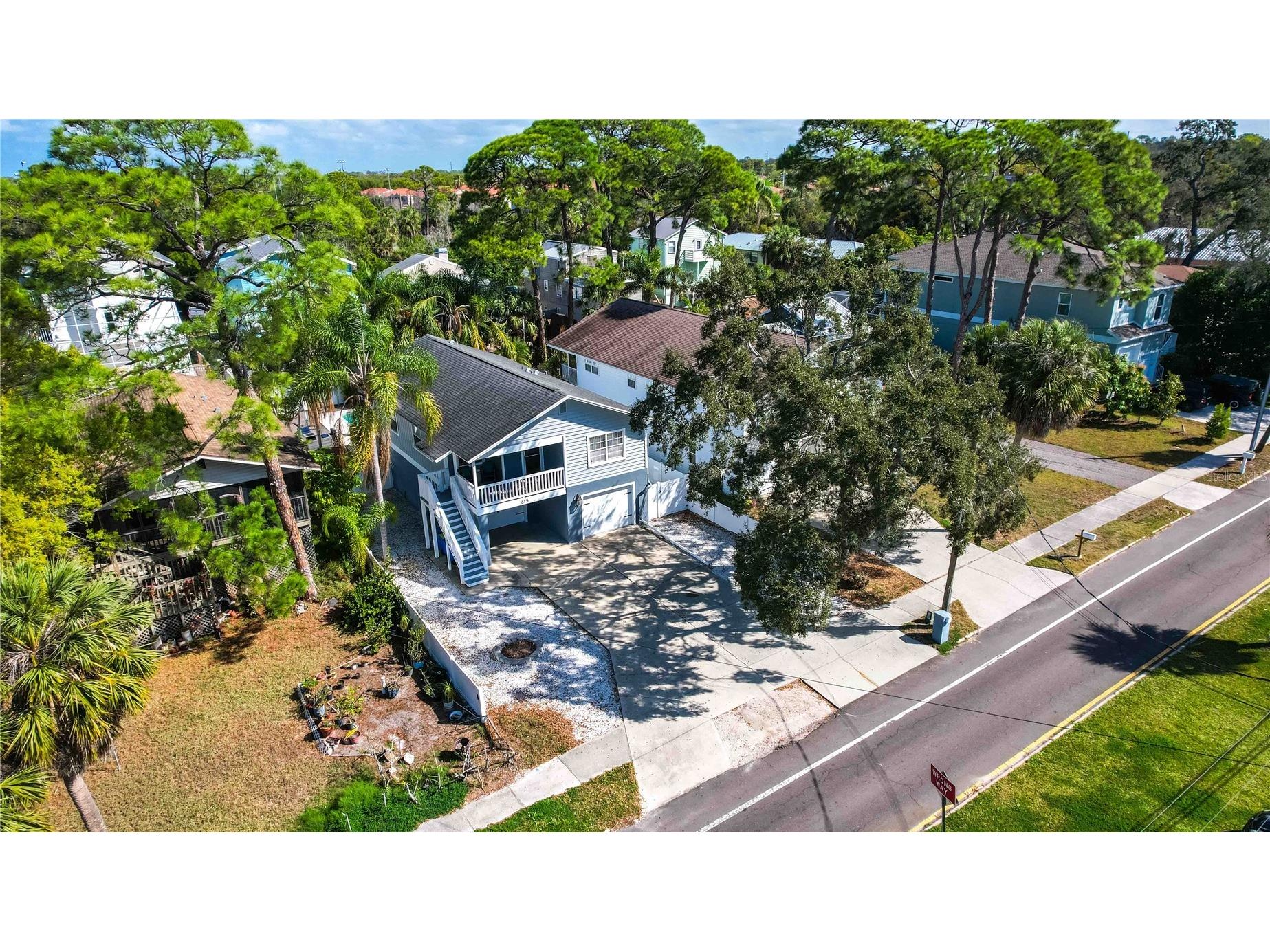 815 Florida Avenue Palm Harbor FL 34683 TB8491354 image6