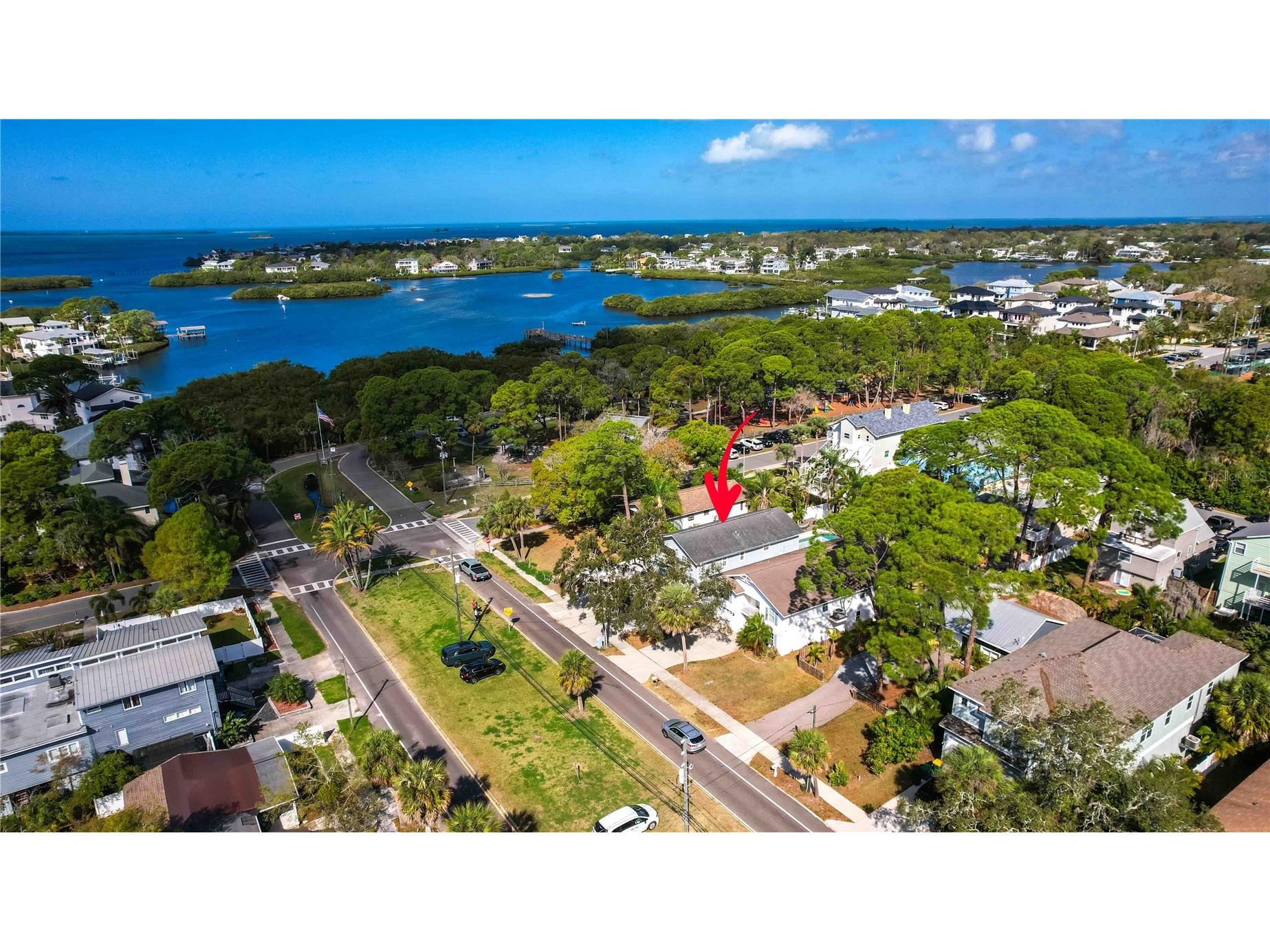 815 Florida Avenue Palm Harbor FL 34683 TB8491354 image8