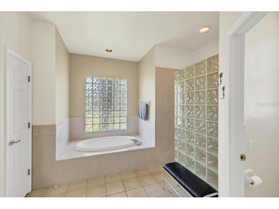 815 Greenview Drive Apollo Beach FL 33572 A4656965 image17