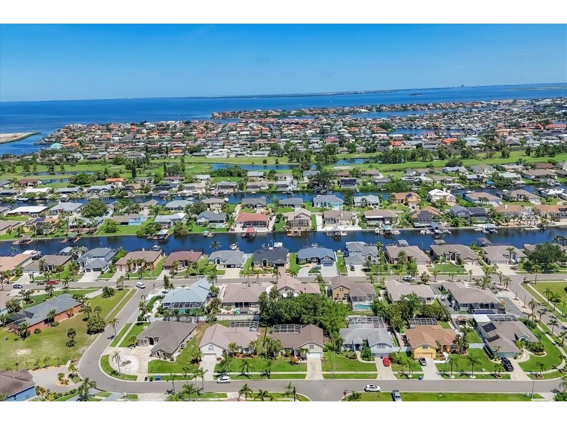 815 Greenview Drive Apollo Beach FL 33572 A4656965 image36