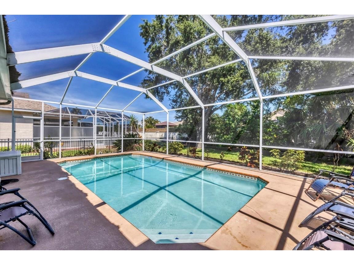 815 Greenview Drive Apollo Beach FL 33572 A4656965 image4