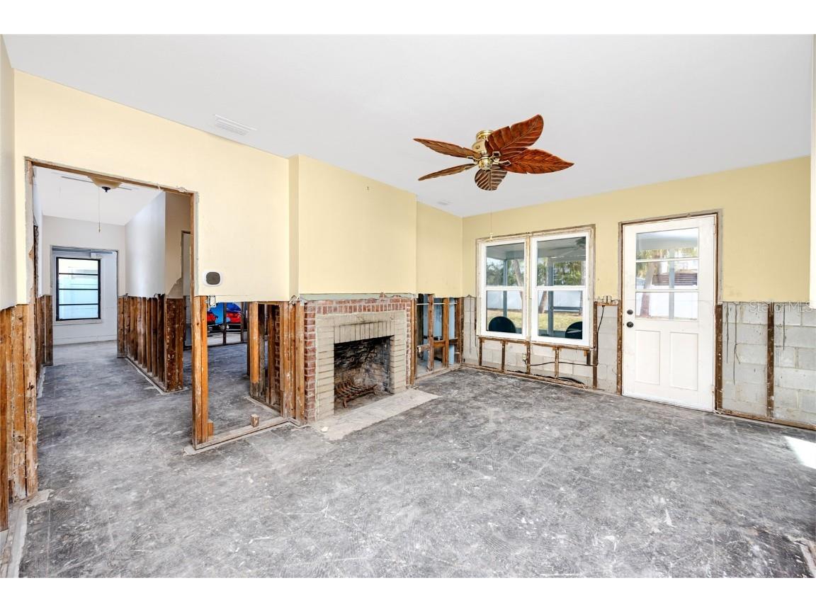 815 Lantana Avenue Clearwater Beach FL 33767 TB8328963 image14