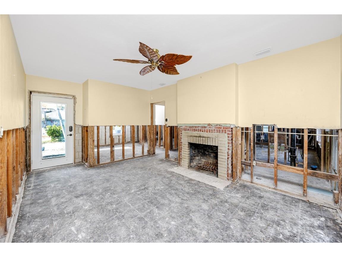 815 Lantana Avenue Clearwater Beach FL 33767 TB8328963 image15