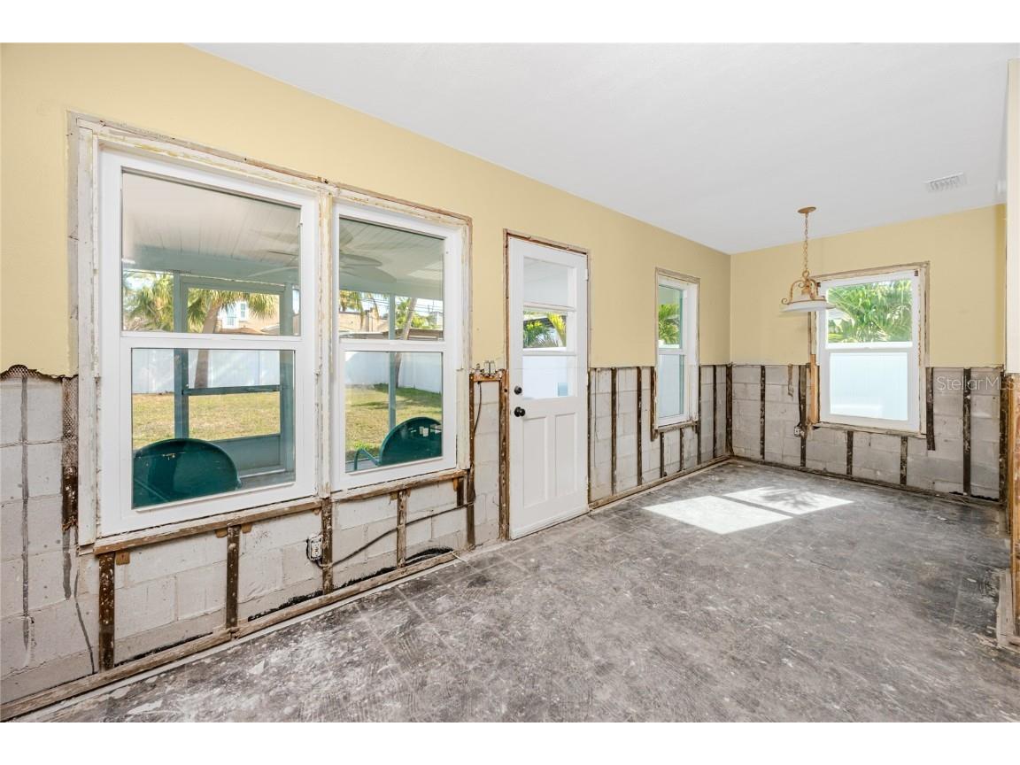 815 Lantana Avenue Clearwater Beach FL 33767 TB8328963 image16