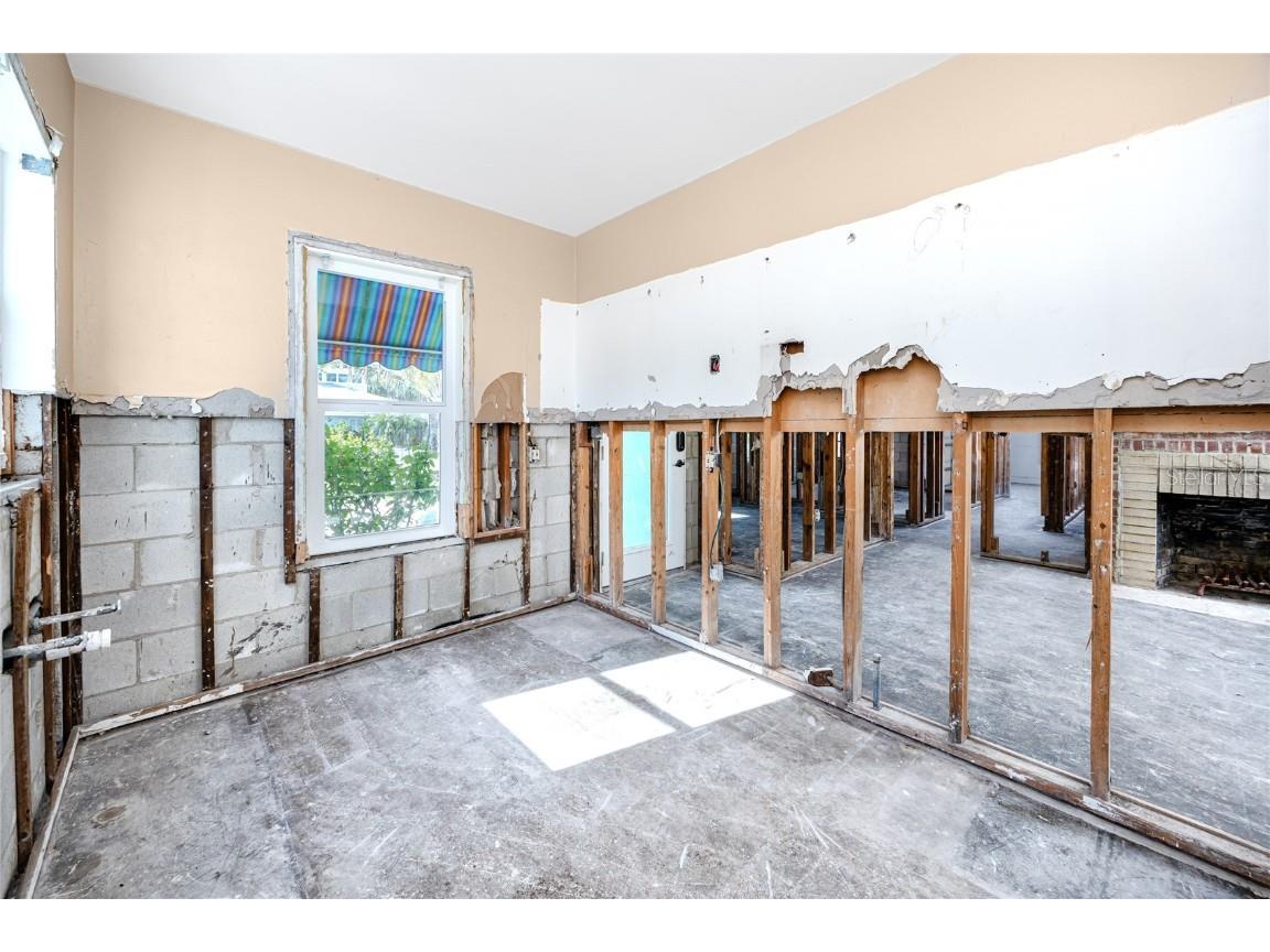 815 Lantana Avenue Clearwater Beach FL 33767 TB8328963 image19