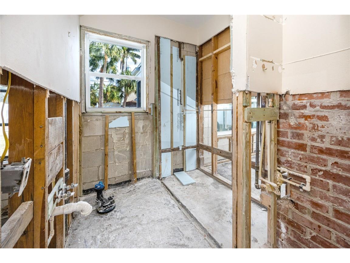 815 Lantana Avenue Clearwater Beach FL 33767 TB8328963 image24